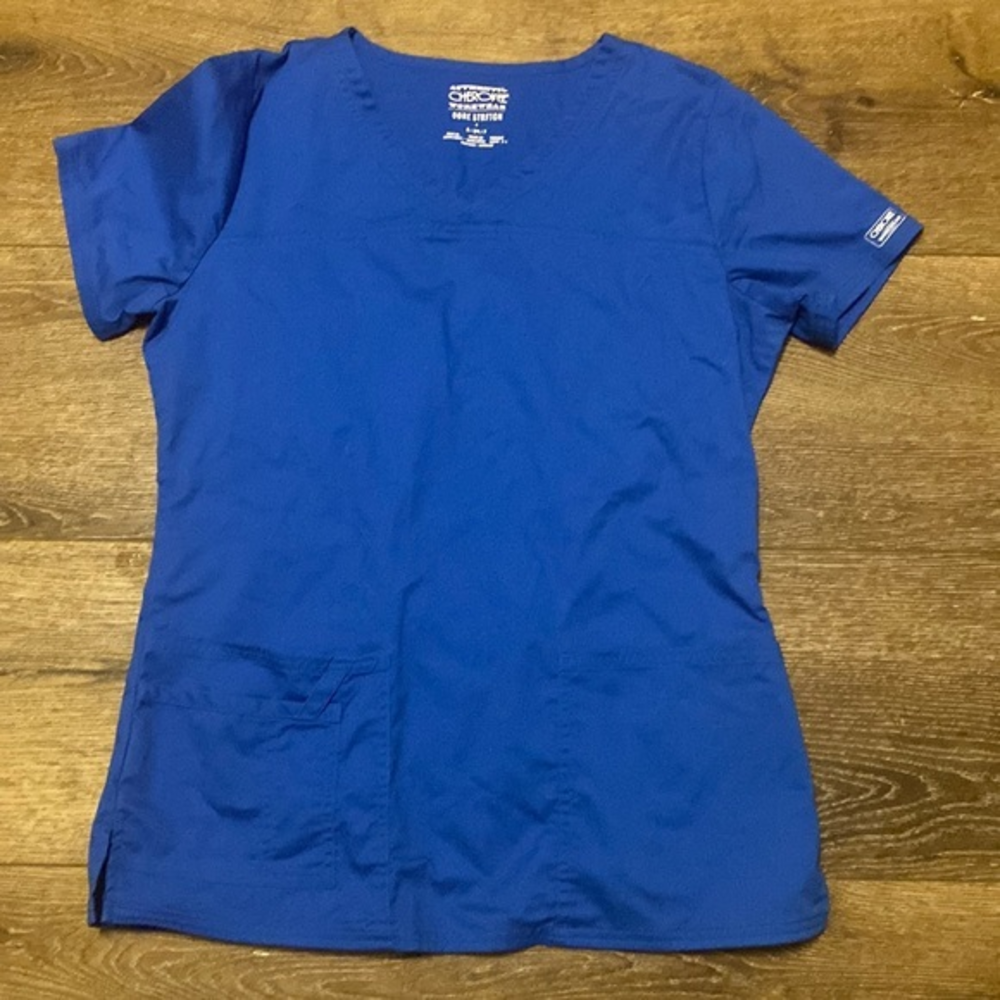 Cherokee blue scrub top small